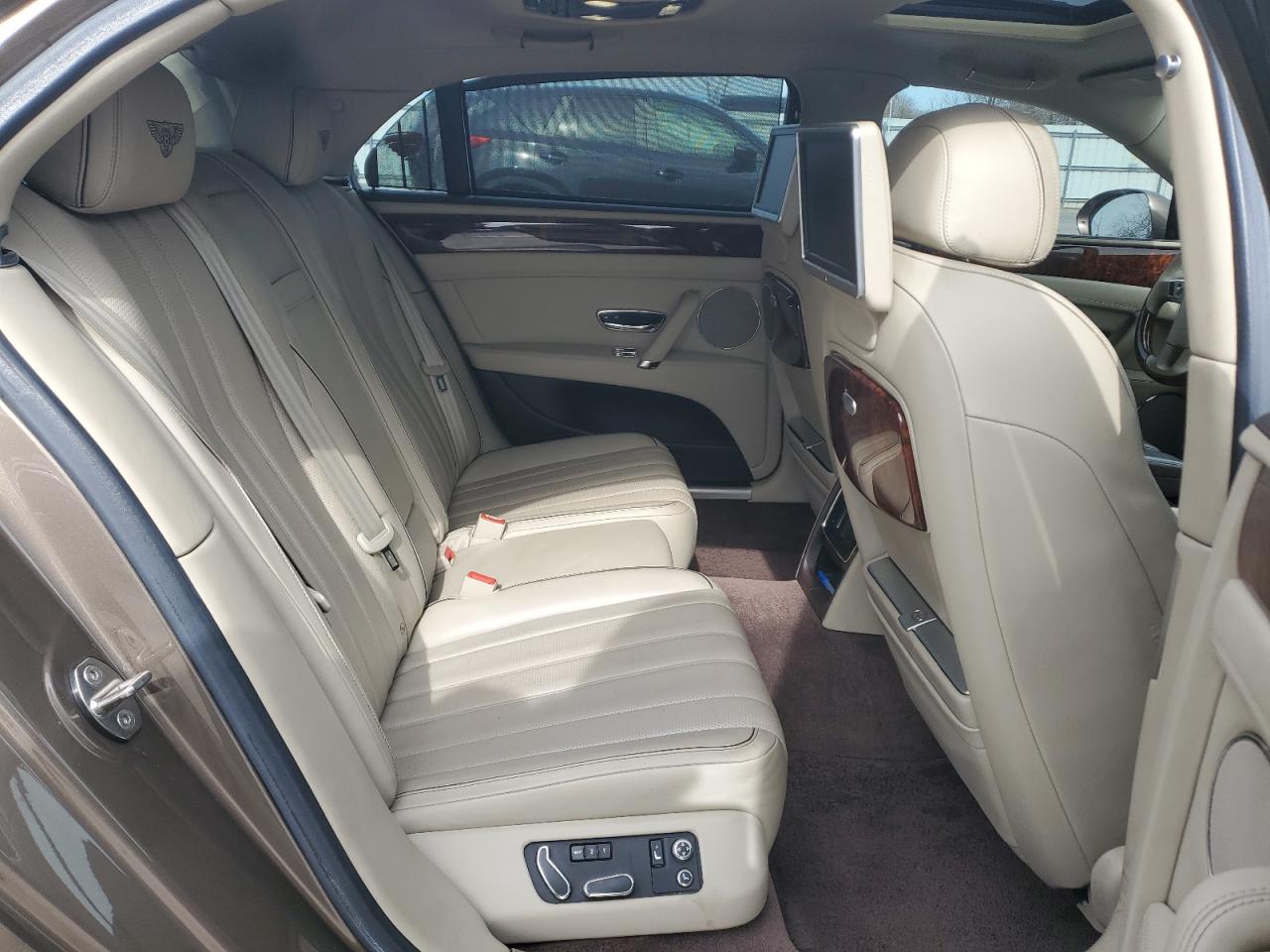 2014 Bentley Flying spur VIN SCBEC9ZA1EC090152 Copart auction photo, front end damage thumbnail 10