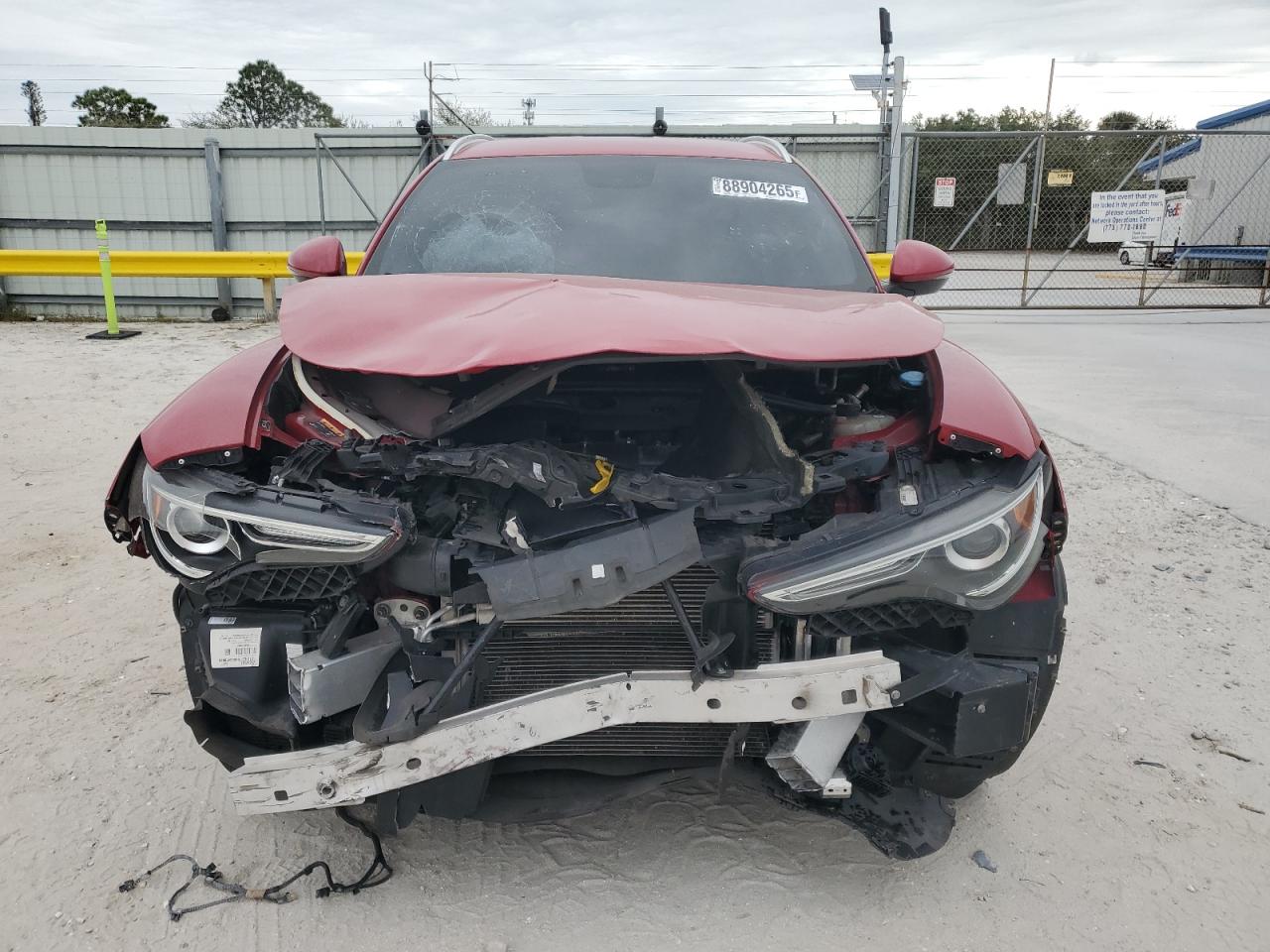 2019 Alfa Romeo Stelvio VIN ZASPAKBN7K7C43581 Copart auction photo, front end / minor dent/scratches damage thumbnail 5