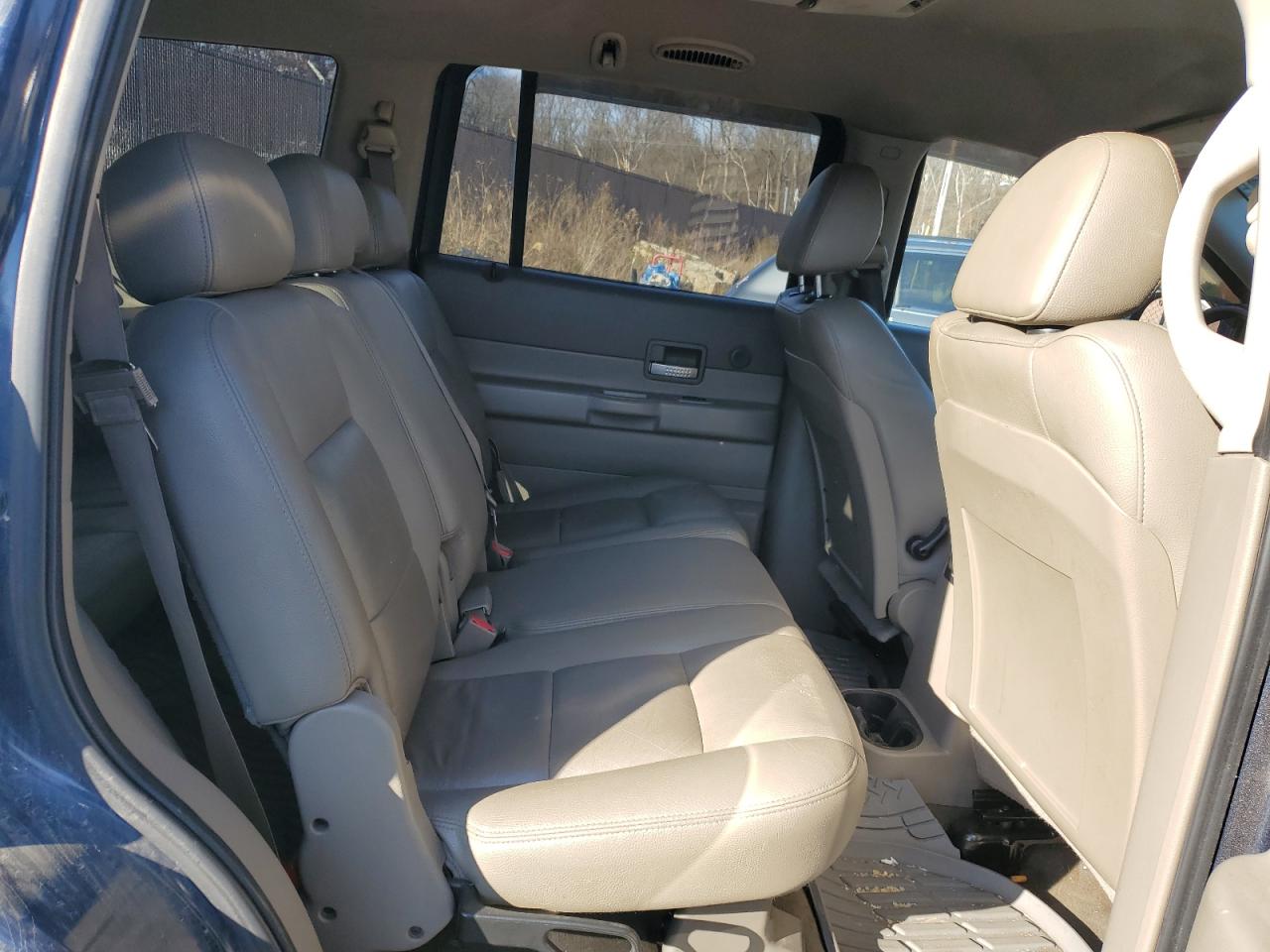 2005 Dodge Durango VIN 1D4HB48D25F590334 Copart auction photo, front end / minor dent/scratches damage thumbnail 11