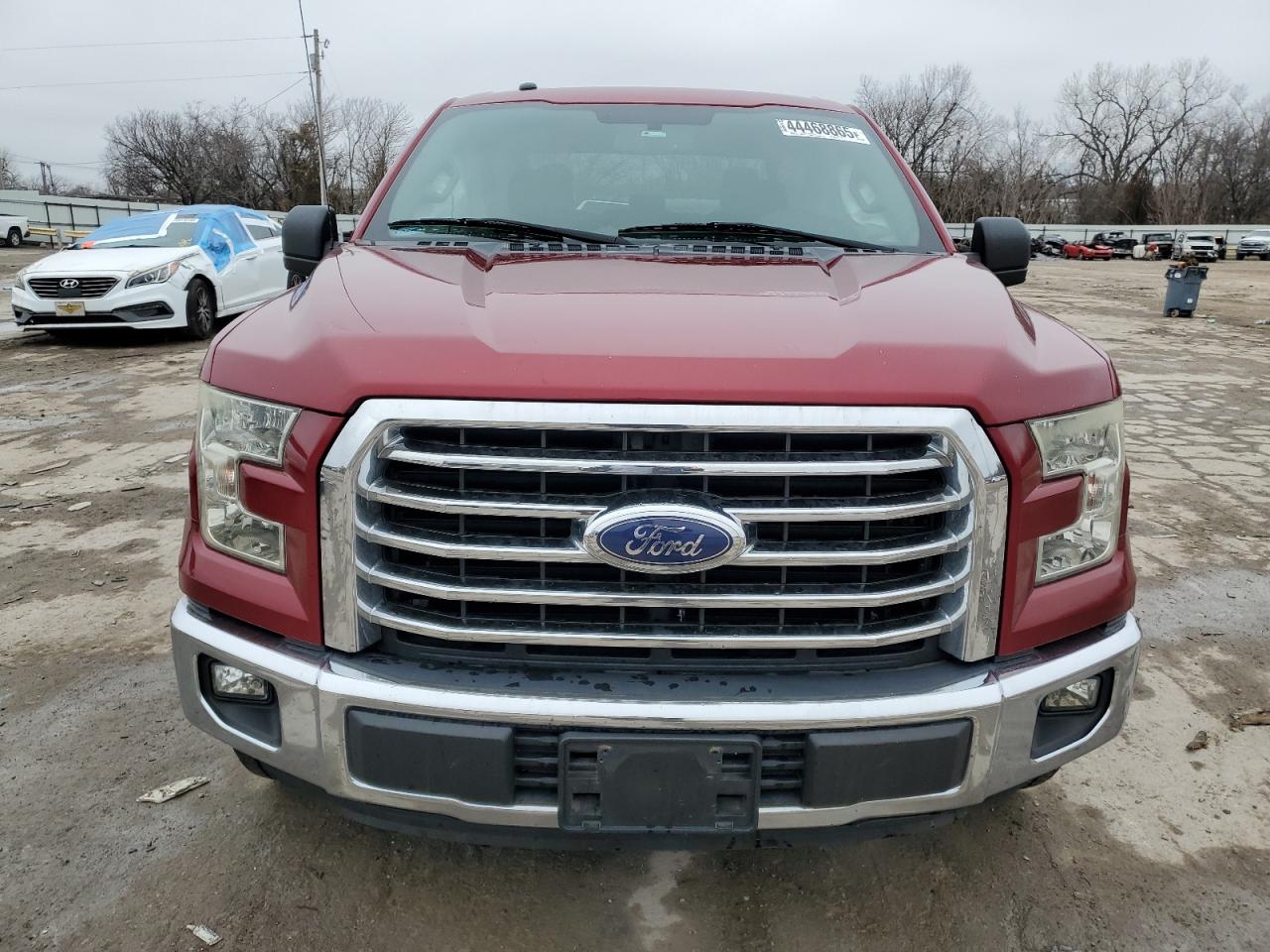 2016 Ford F-150 VIN 1FTEW1C81GKD38209 Copart auction photo, rear end / minor dent/scratches damage thumbnail 5
