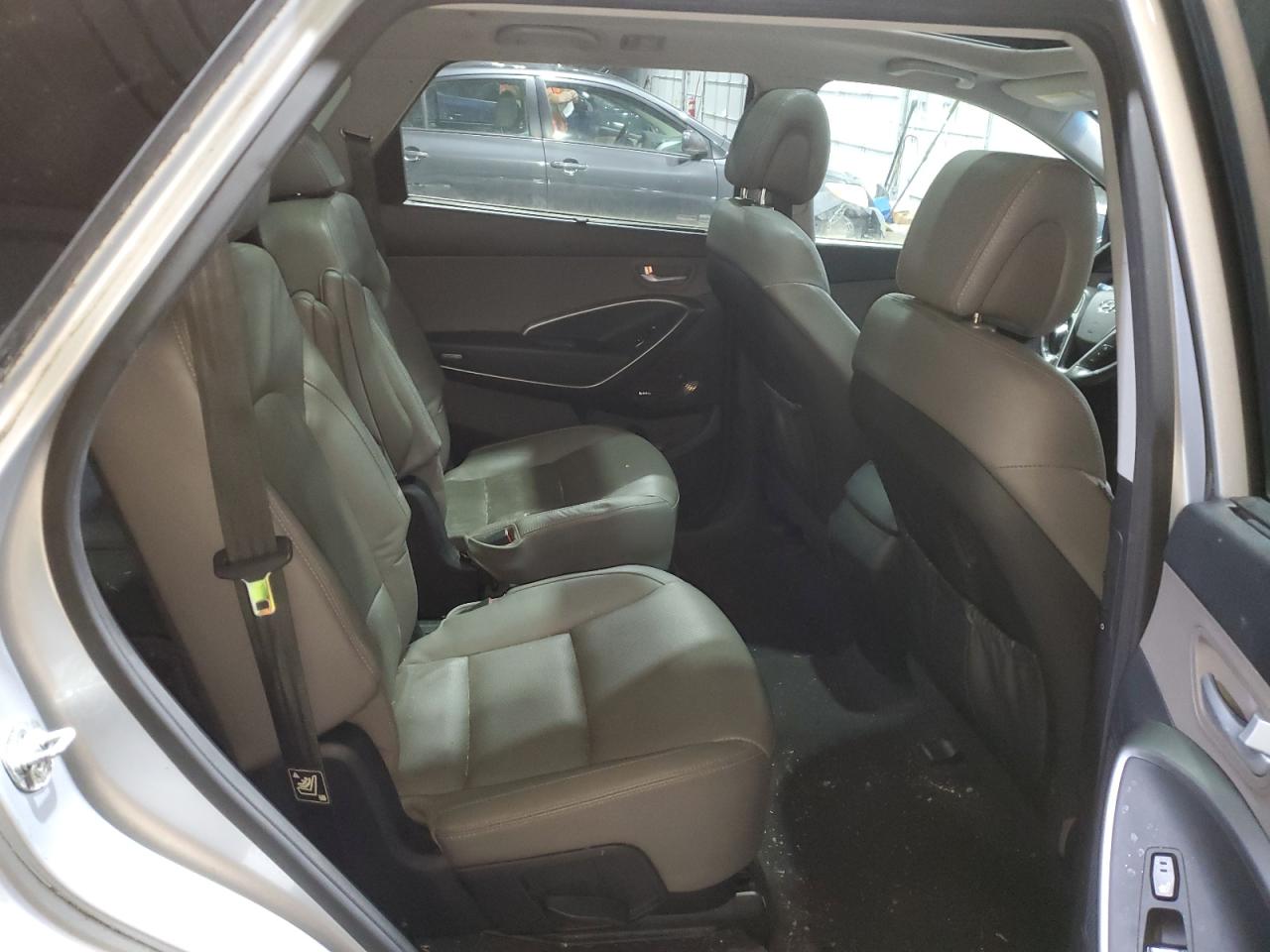 2015 Hyundai Santa Fe VIN KM8SRDHF8FU124366 Copart auction photo, undercarriage damage thumbnail 11