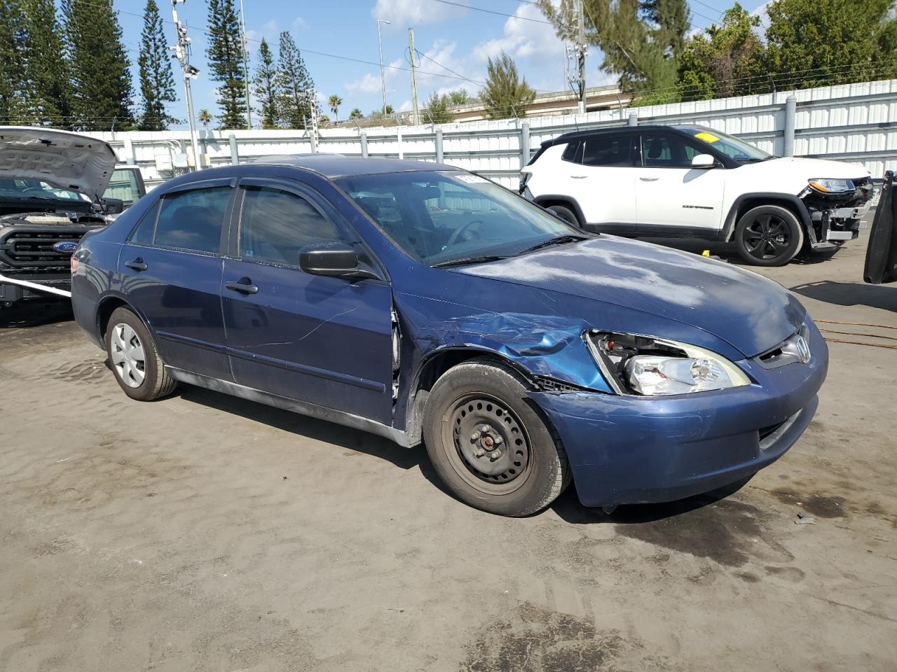 2004 Honda Accord VIN 1HGCM56134A076859 Copart auction photo, front end / side damage thumbnail 4