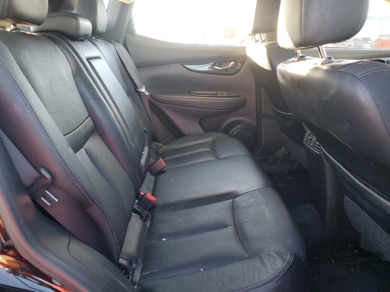 2017 Nissan Rogue VIN JN1BJ1CP5HW029557 Copart auction photo, front end / side damage thumbnail 11