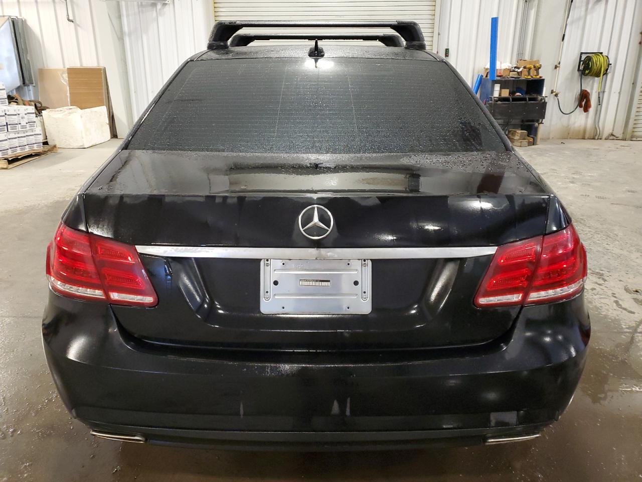 2011 Mercedes-Benz E-klasse VIN WDDHF2EB9BA501141 Copart auction photo, front end damage thumbnail 6