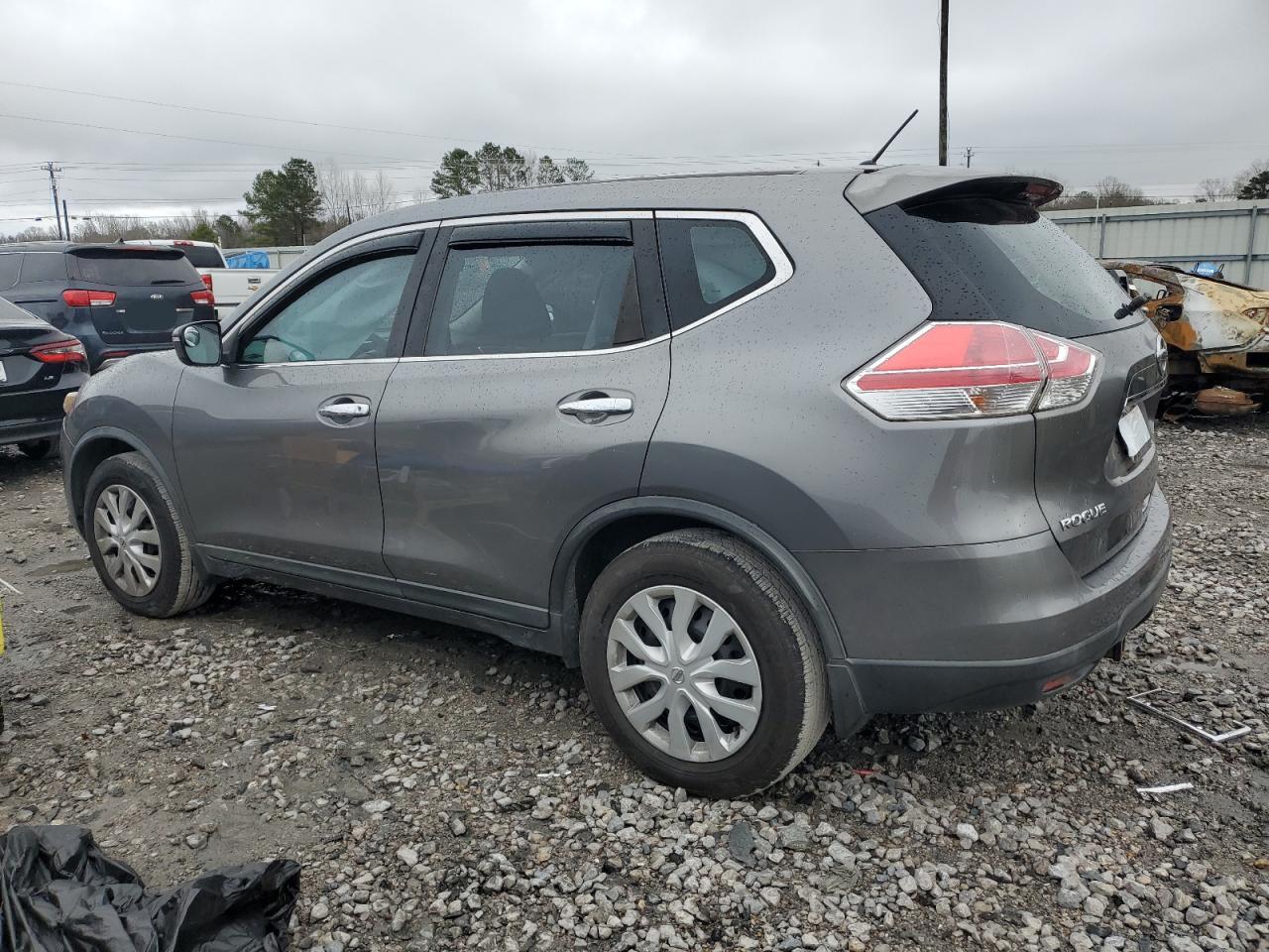 2015 Nissan Rogue VIN KNMAT2MT7FP523995 Copart auction photo, front end / side damage thumbnail 2