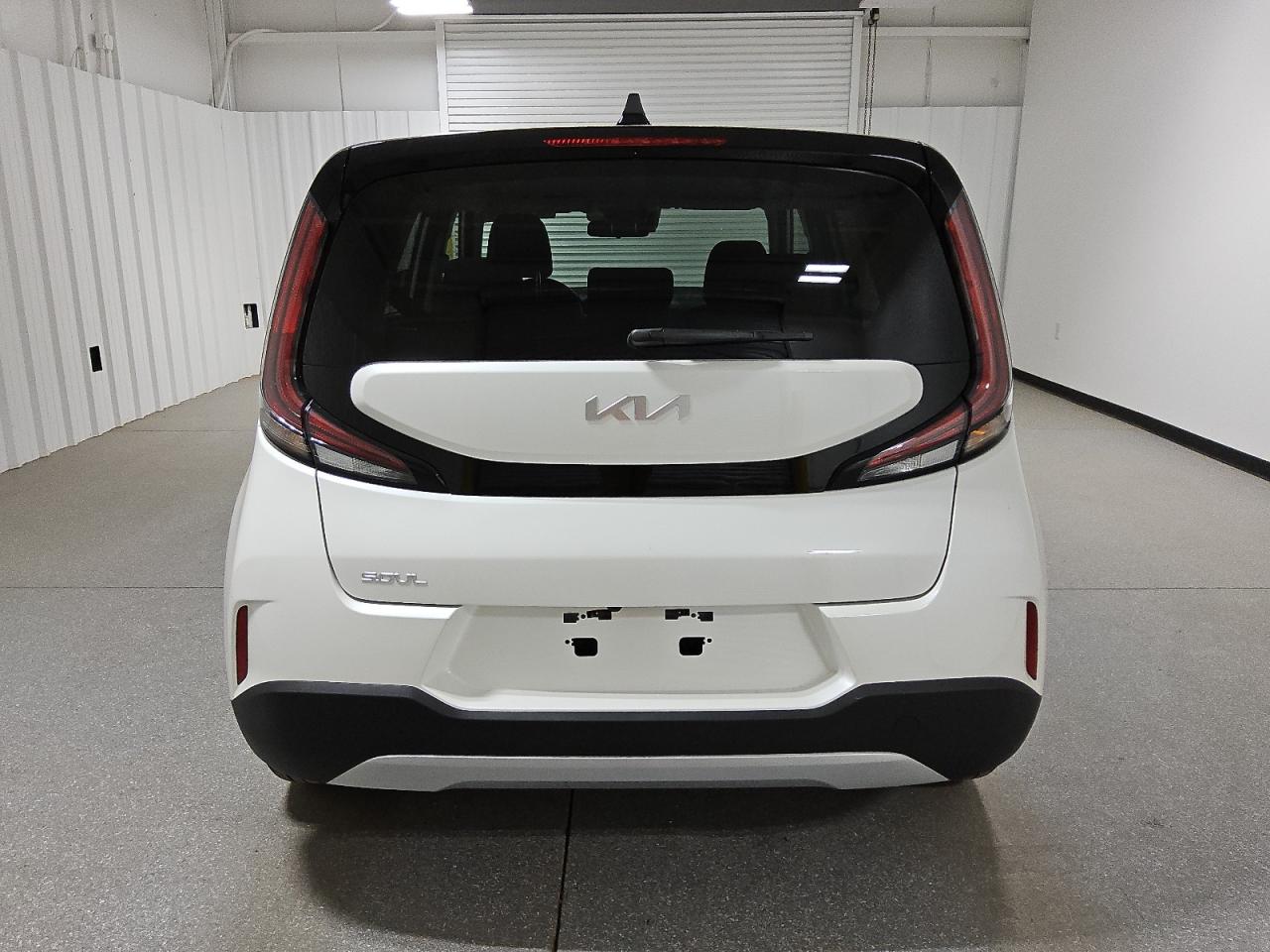 2025 KIA Soul VIN KNDJ23AU0S7936566 Copart auction photo, front end damage thumbnail 6