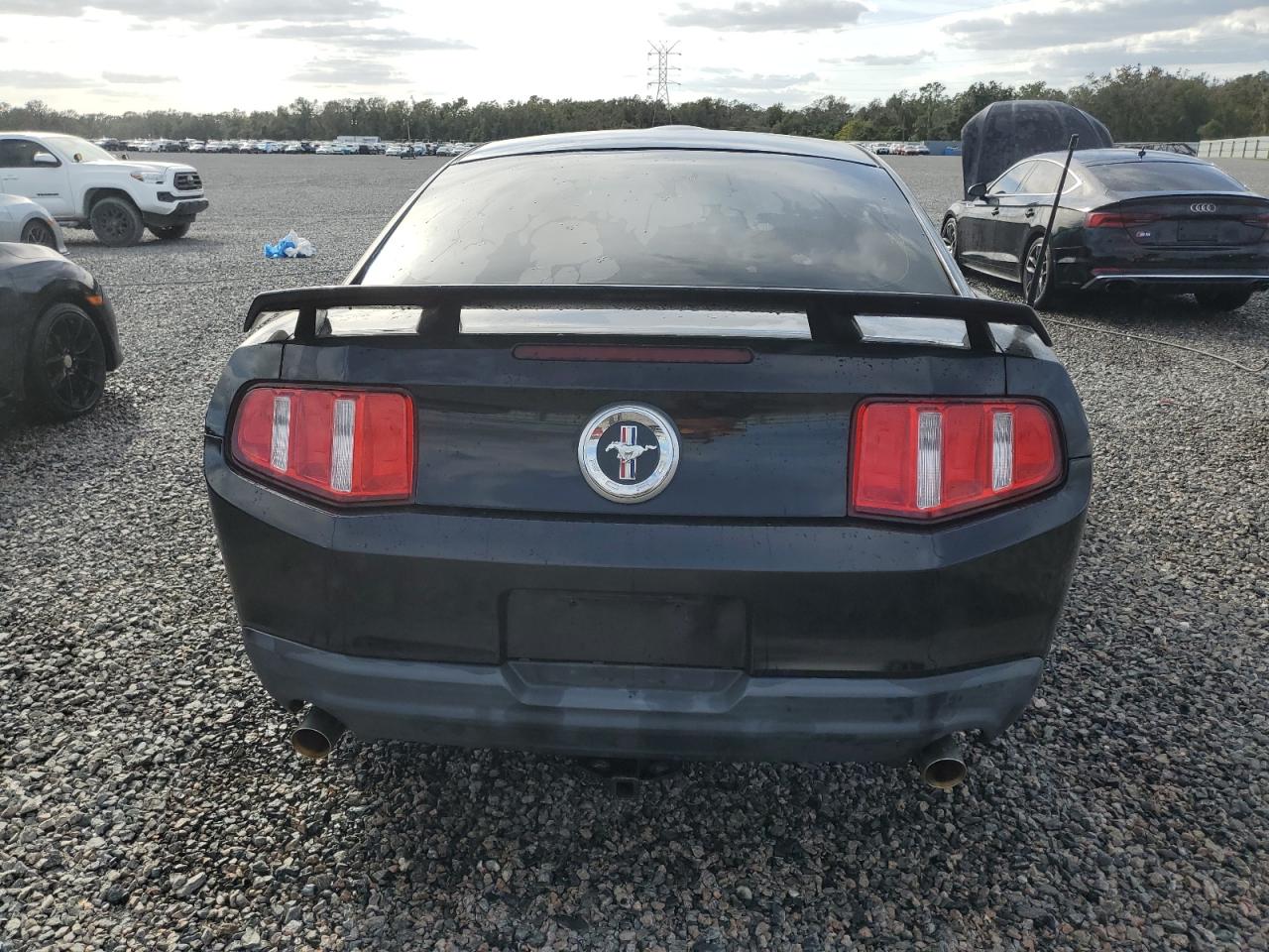 2010 Ford Mustang VIN 1ZVBP8AN1A5147975 Copart auction photo, water/flood damage thumbnail 6