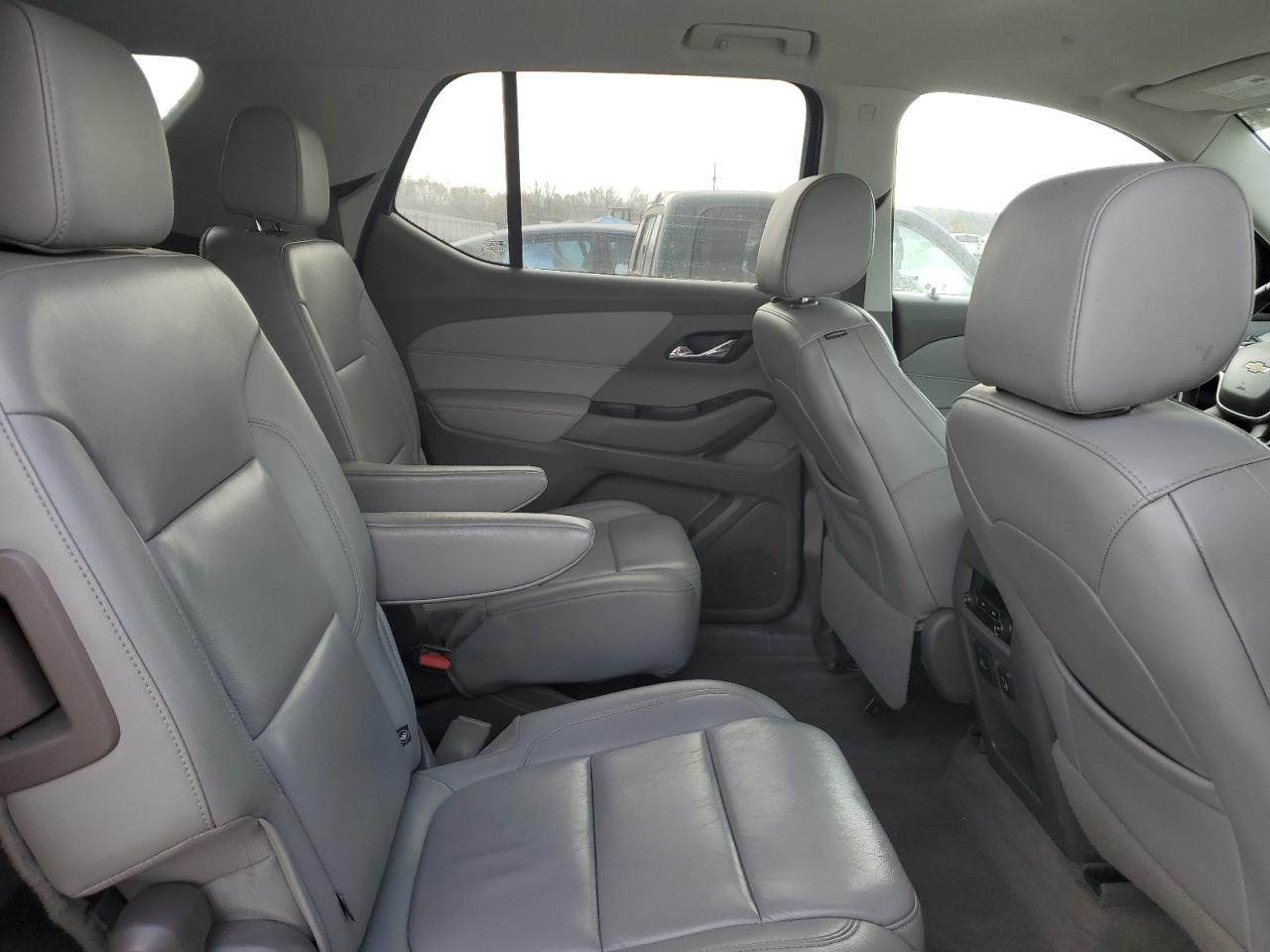 2020 Chevrolet Traverse VIN 1GNERHKW3LJ196940 Copart auction photo, front end damage thumbnail 11