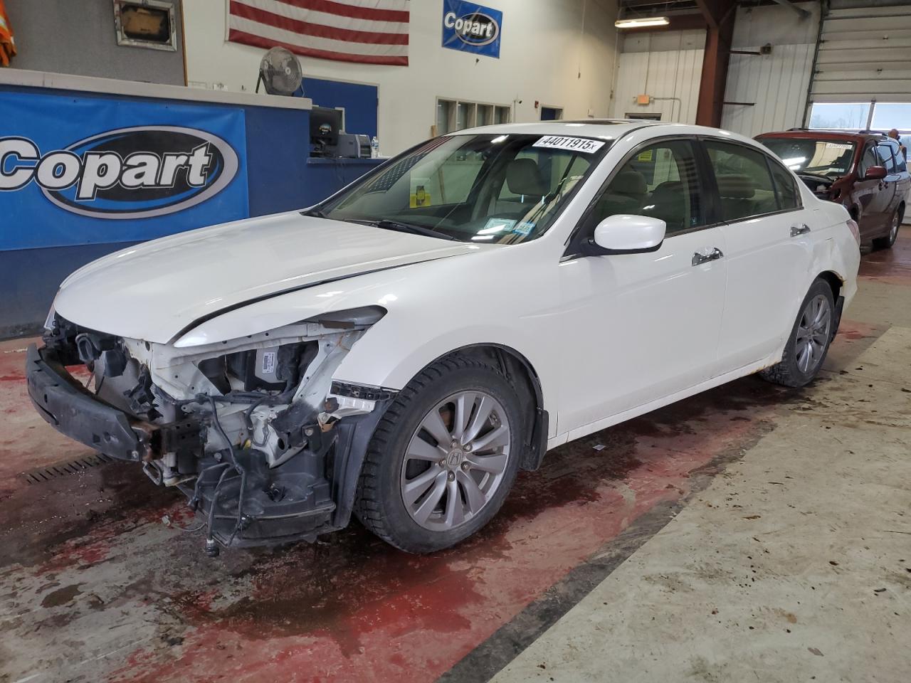 2011 Honda Accord VIN 1HGCP3F88BA002746