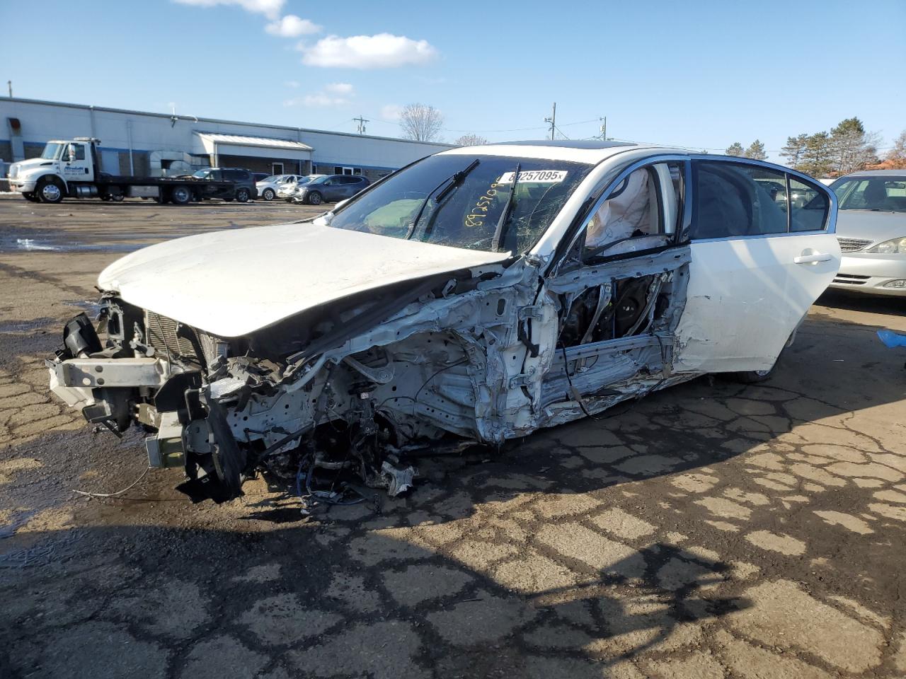 2015 Infiniti Q40 VIN JN1CV6AR6FM524837