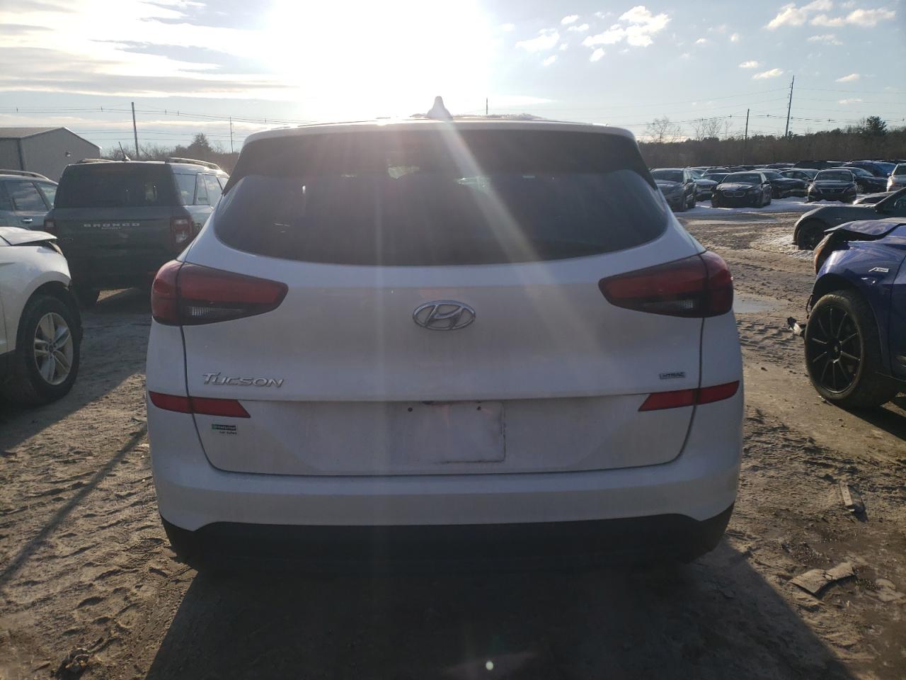 2019 Hyundai Tucson VIN KM8J2CA42KU940857 Copart auction photo, all over damage thumbnail 6