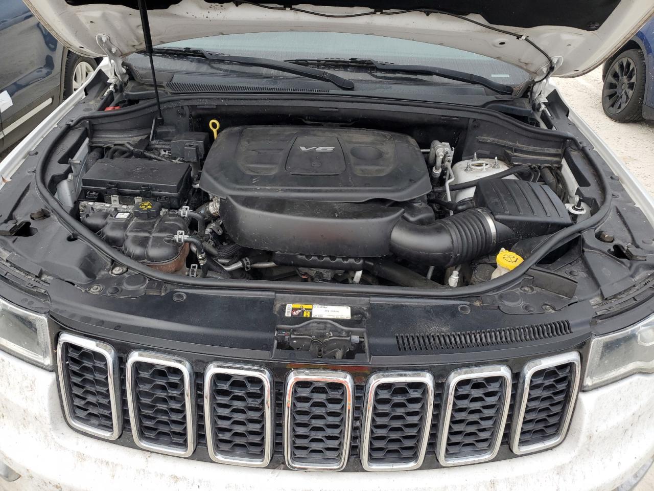 2017 Jeep Grand Cherokee VIN 1C4RJFAG2HC922637 Copart auction photo, water/flood damage thumbnail 12