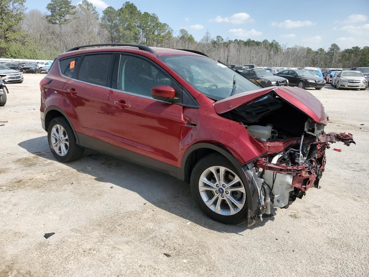 2019 Ford Escape VIN 1FMCU0HD7KUA10797 Copart auction photo, front end / side damage thumbnail 4