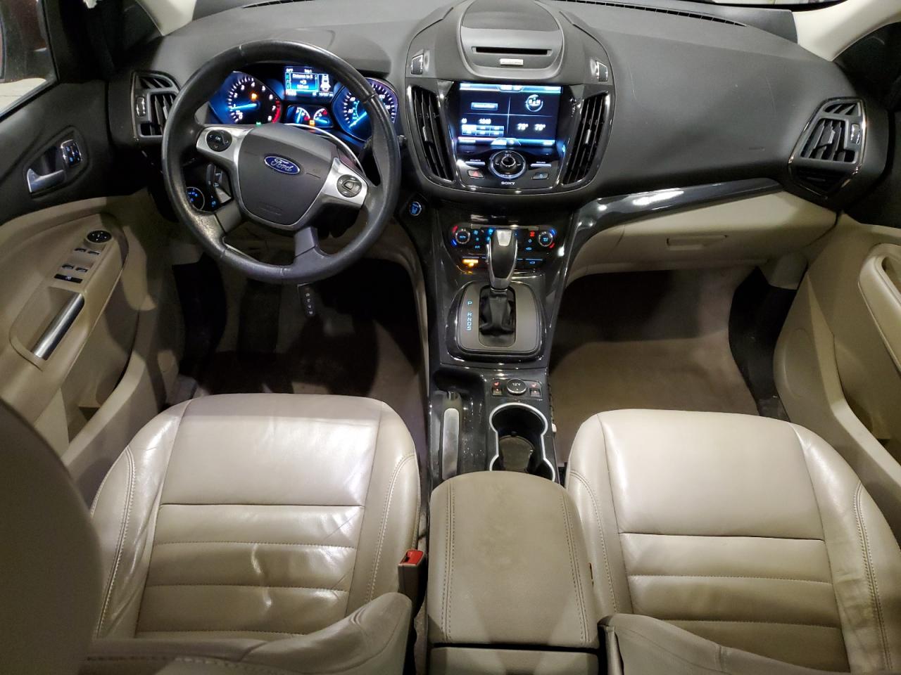 2015 Ford Escape VIN 1FMCU9J92FUB98113 Copart auction photo, rear end / side damage thumbnail 8