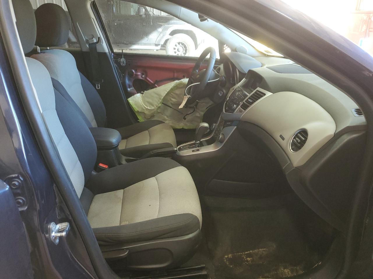 2016 Chevrolet Cruze VIN 1G1PC5SG1G7101748 Copart auction photo, front end damage thumbnail 7
