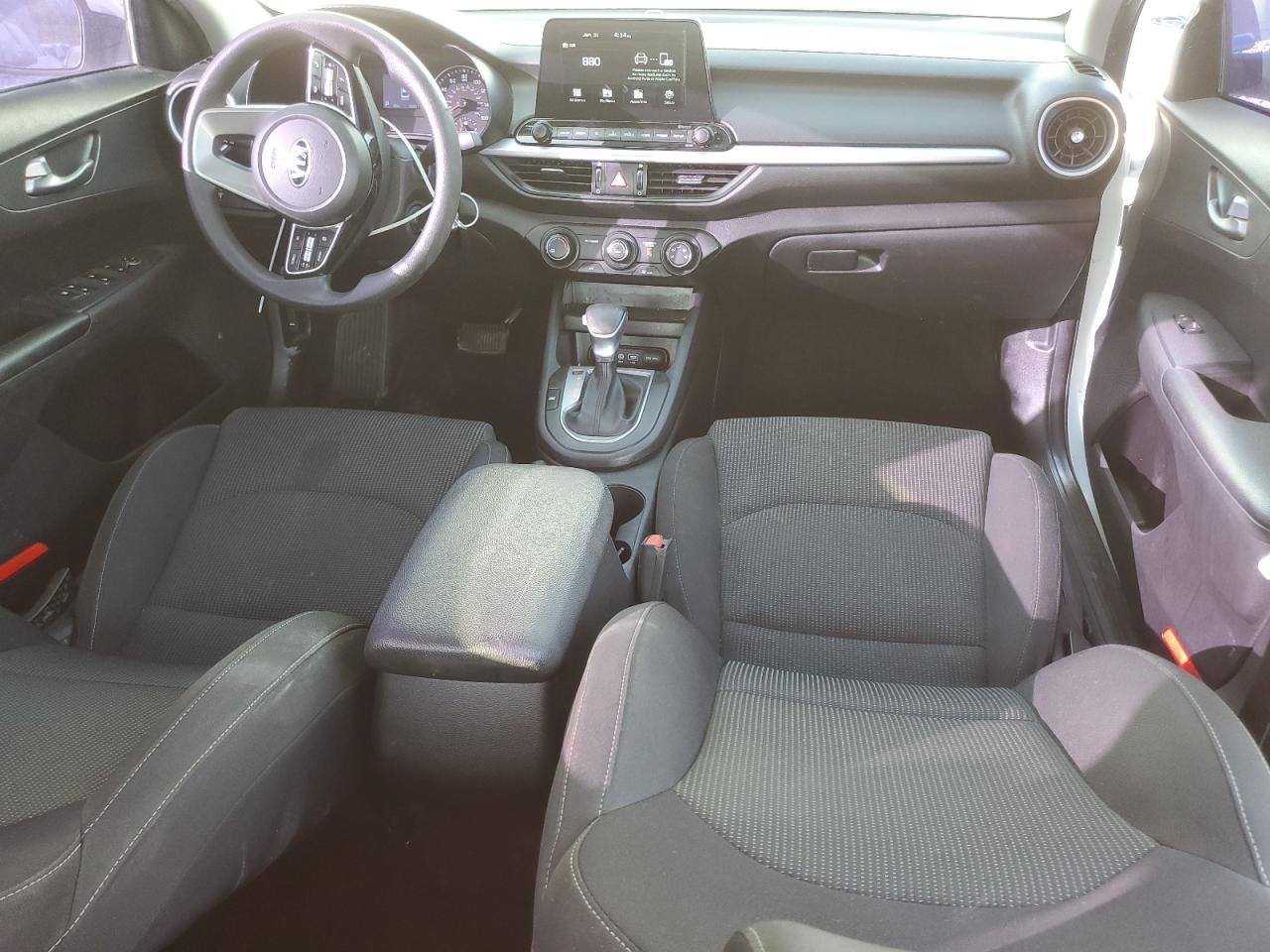 2021 KIA Forte VIN 3KPF24AD1ME274995 Copart auction photo, side / mechanical damage thumbnail 8