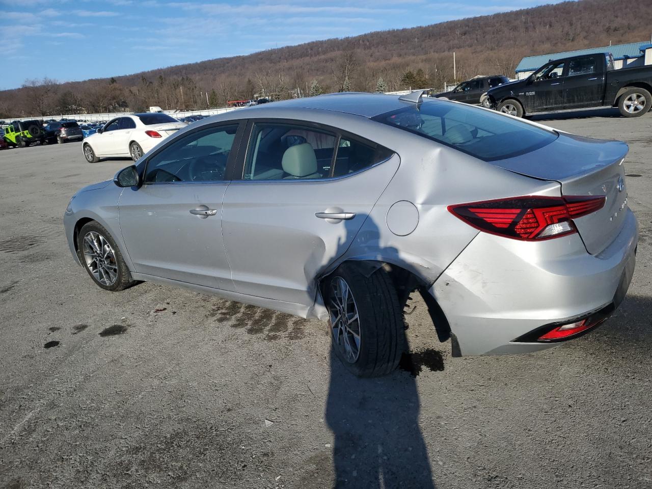 2020 Hyundai Elantra VIN KMHD84LF0LU063285 Copart auction photo, side / rear end damage thumbnail 2