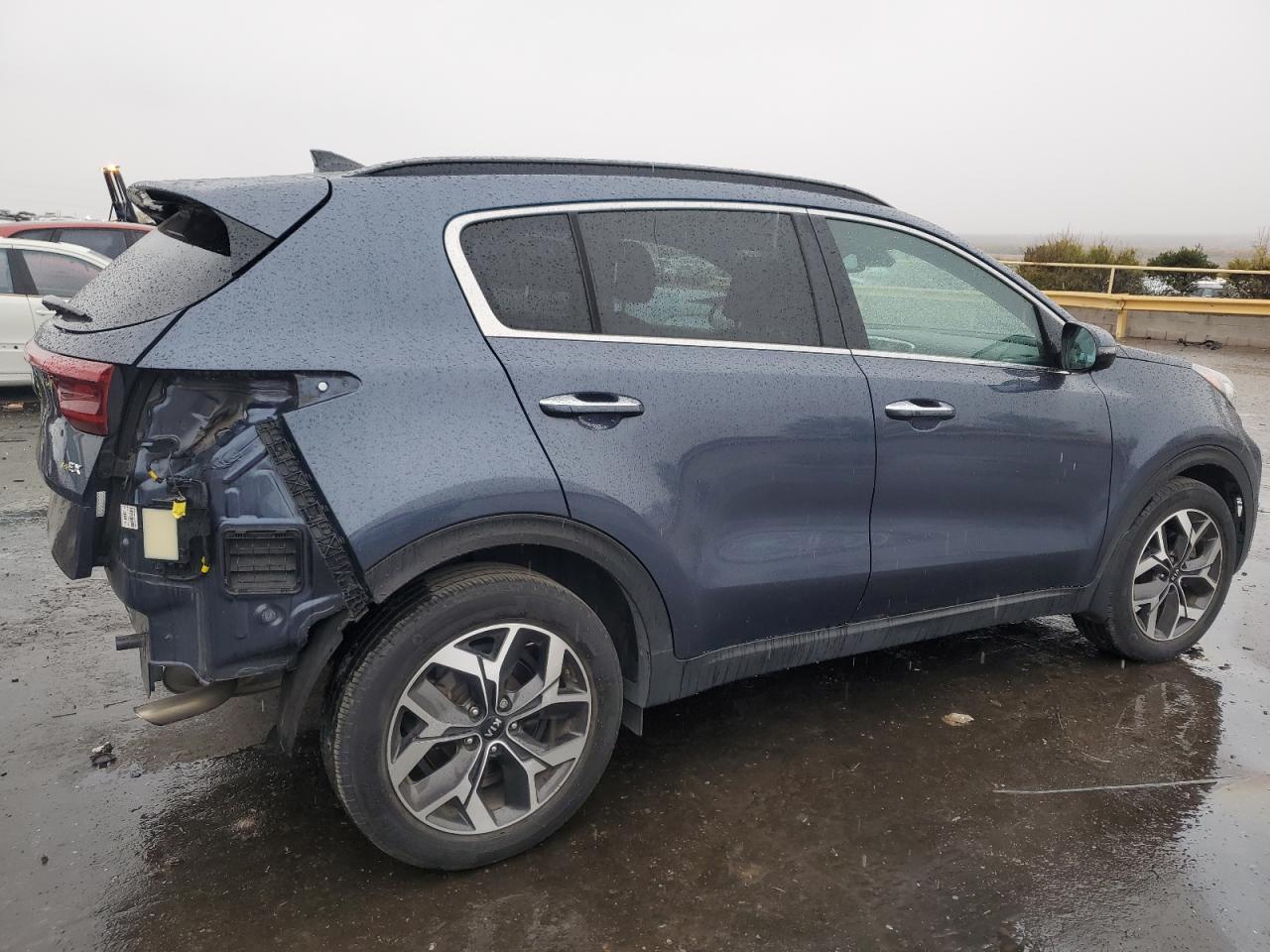 2020 KIA Sportage VIN KNDPN3AC5L7800945 Copart auction photo, rear end damage thumbnail 3