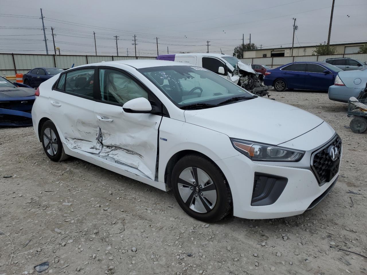 2020 Hyundai IONIQ VIN KMHC65LC3LU233510 Copart auction photo, side / minor dent/scratches damage thumbnail 4