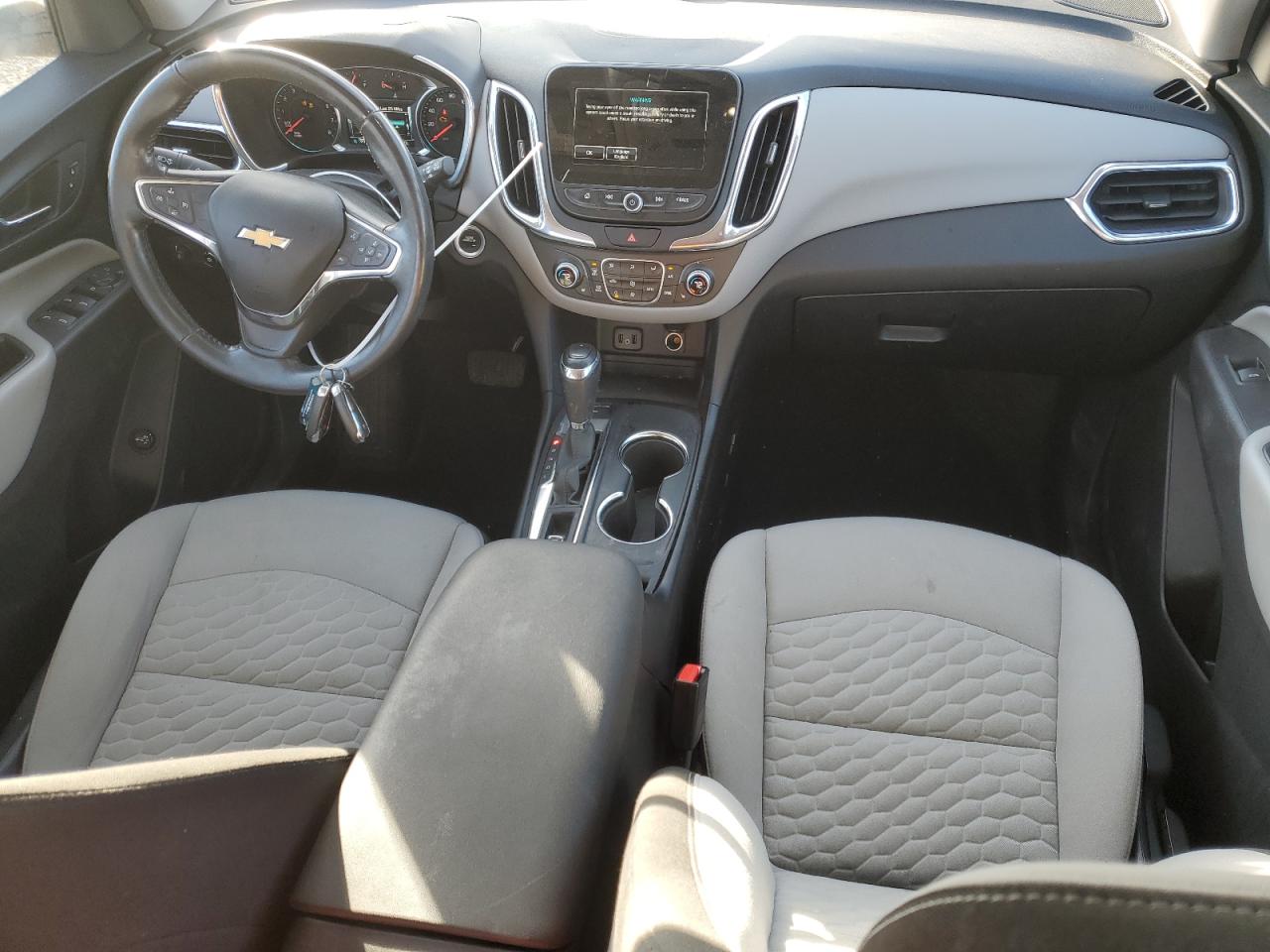2018 Chevrolet Equinox VIN 2GNAXSEV4J6162858 Copart auction photo, front end / minor dent/scratches damage thumbnail 8