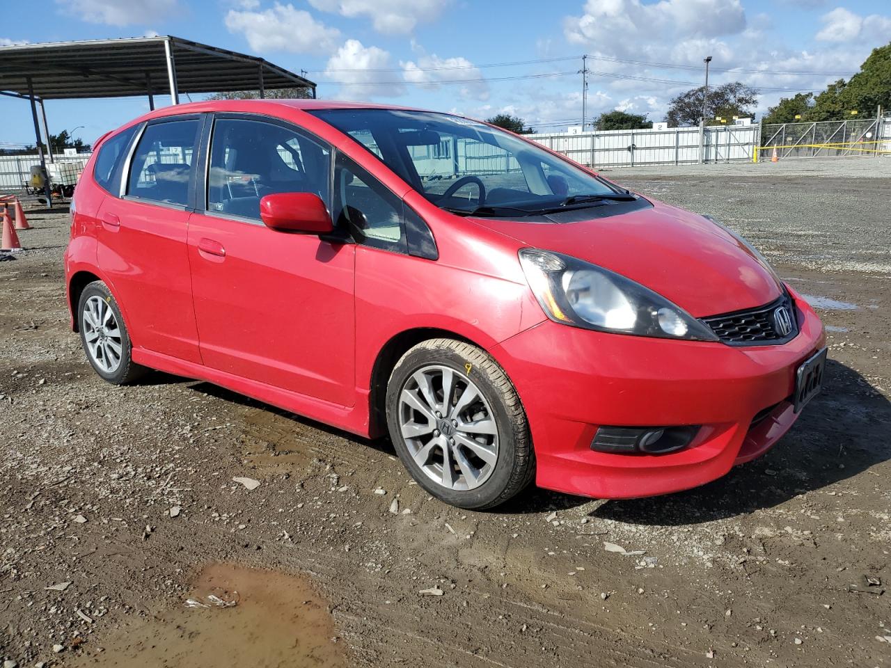 2012 Honda Fit VIN JHMGE8H57CC013456 Copart auction photo, front end / side damage thumbnail 4