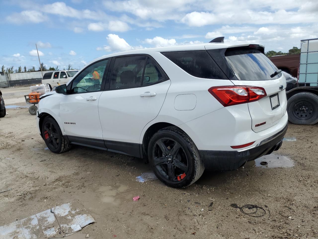 2020 Chevrolet Equinox VIN 2GNAXLEX4L6105750 Copart auction photo, front end / minor dent/scratches damage thumbnail 2