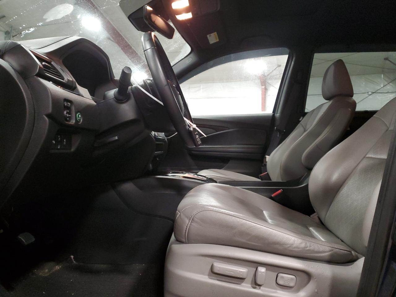 2021 Honda Passport VIN 5FNYF8H9XMB032027 Copart auction photo, rear end / side damage thumbnail 7