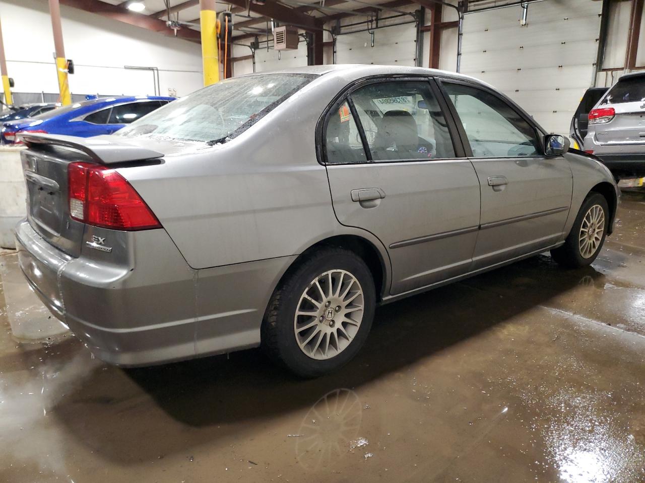 2005 Honda Civic VIN 2HGES26715H614009 Copart auction photo, front end damage thumbnail 3