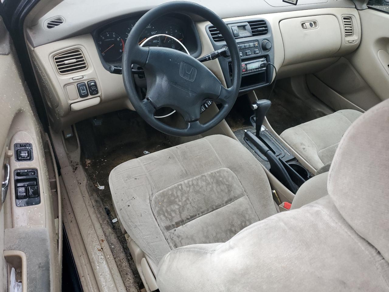 2000 Honda Accord VIN 1HGCG3271YA019796 Copart auction photo, all over damage thumbnail 8