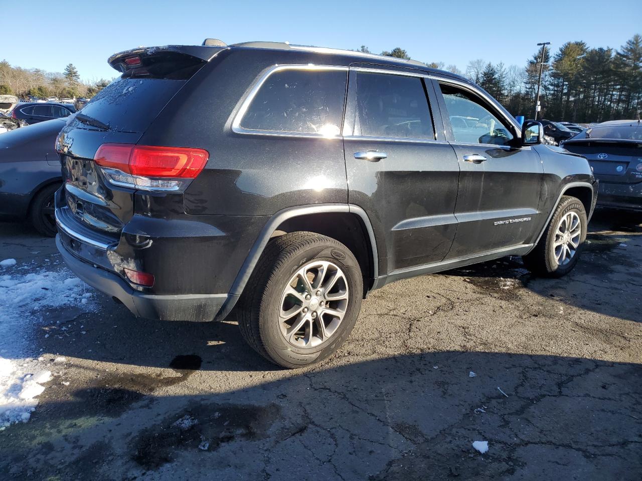 2014 Jeep Grand Cherokee VIN 1C4RJFBG0EC517421 Copart auction photo, front end / rear end damage thumbnail 3