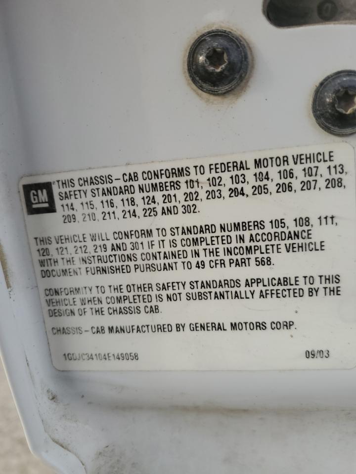 2004 GMC Sierra VIN 1GDJC34104E149058 Copart auction photo, front end damage thumbnail 12