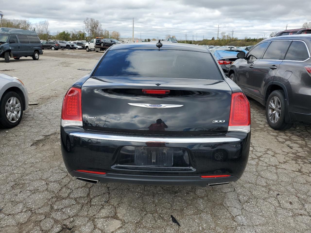 2018 Chrysler 300 VIN 2C3CCARG5JH314366 Copart auction photo, front end damage thumbnail 6