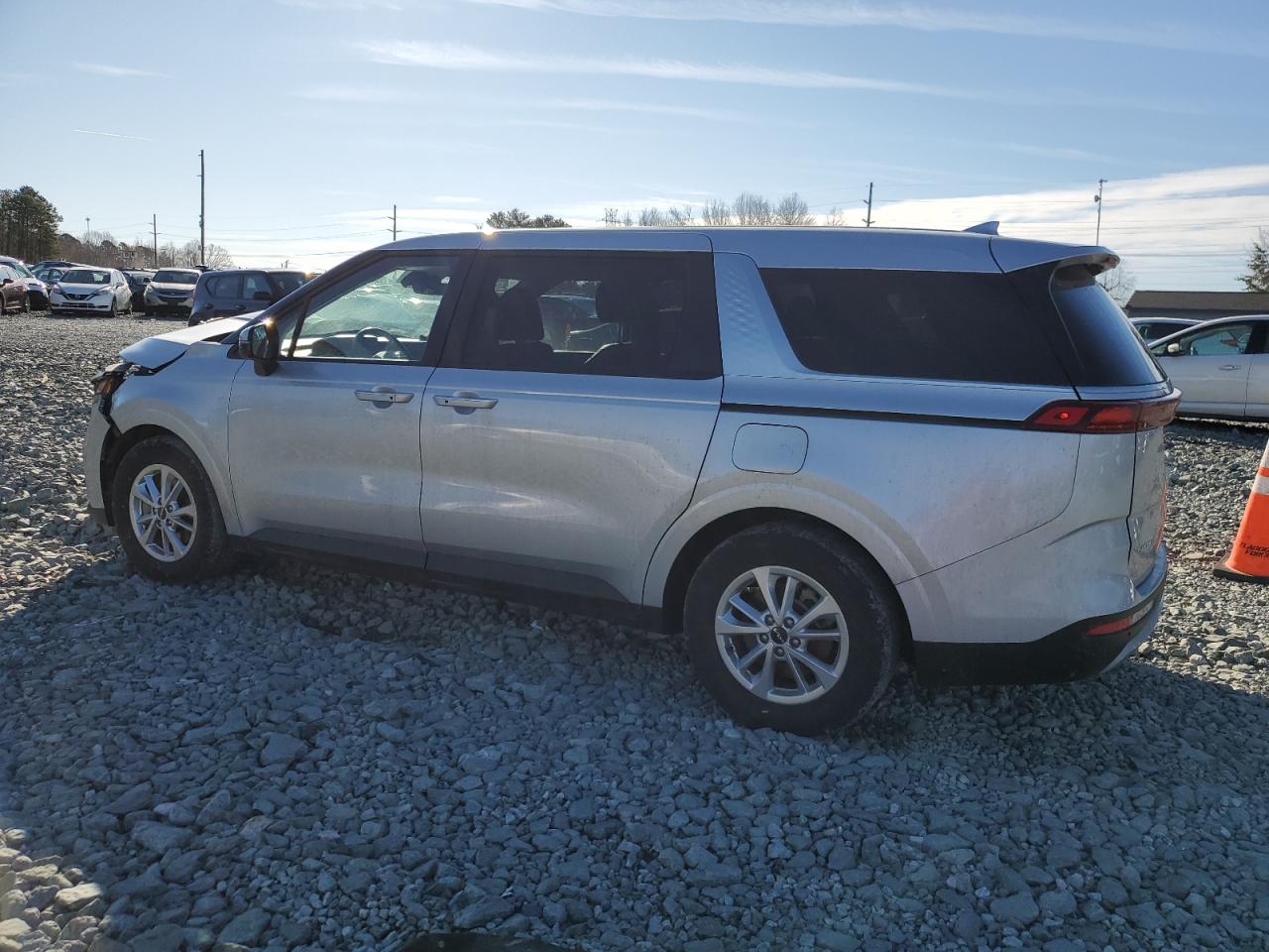 2023 KIA Carnival VIN KNDNB4H33P6255139 Copart auction photo, front end damage thumbnail 2