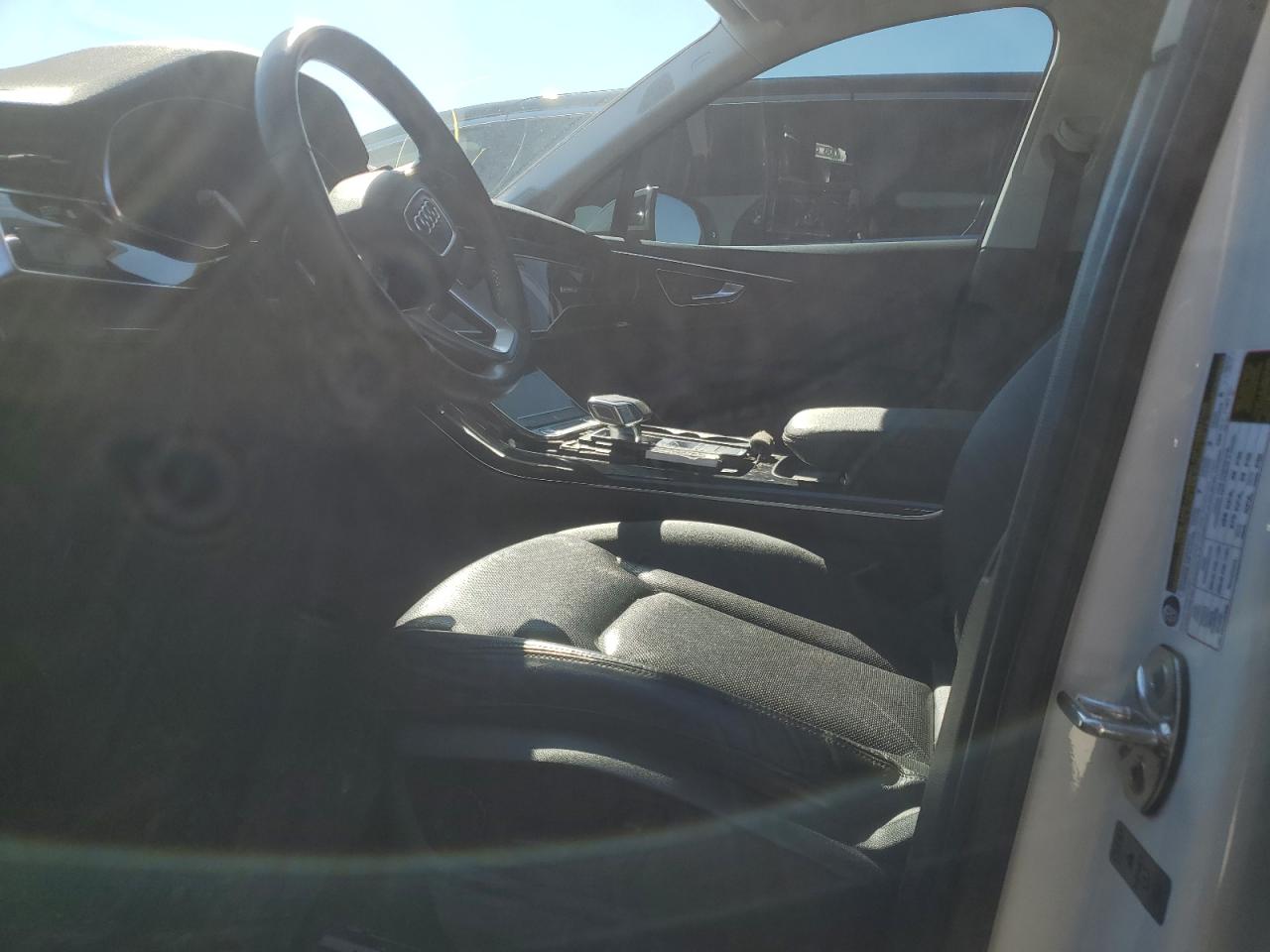 2020 Audi Q7 VIN WA1LXAF74LD006037 Copart auction photo, front end / side damage thumbnail 7