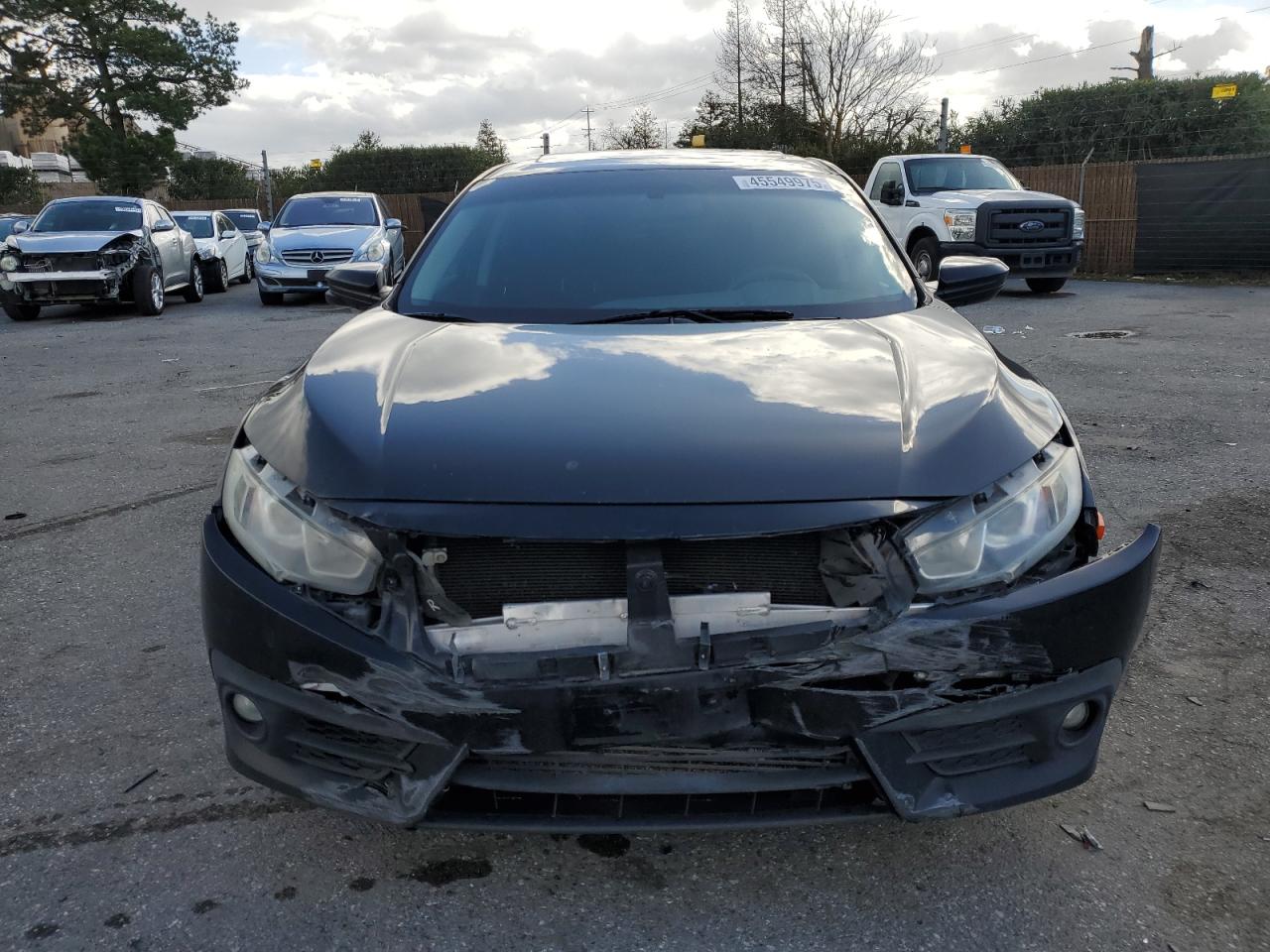 2017 Honda Civic VIN 19XFC1F37HE207318 Copart auction photo, front end damage thumbnail 5