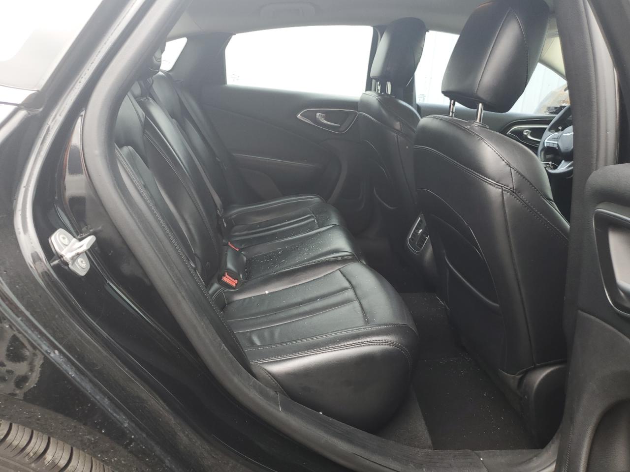 2015 Chrysler 200 VIN 1C3CCCCB6FN700561 Copart auction photo, front end damage thumbnail 10