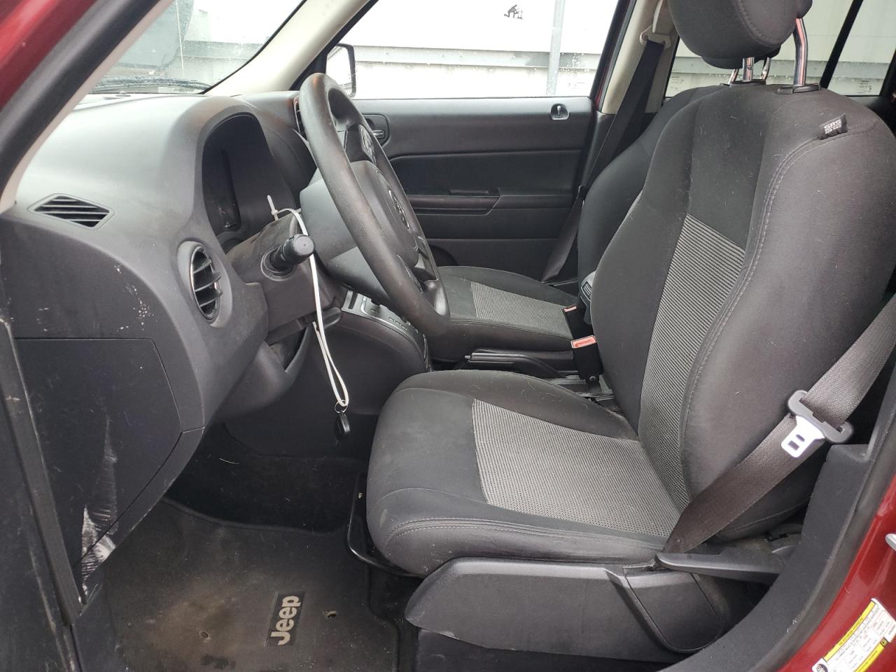 2016 Jeep Liberty (Patriot) VIN 1C4NJRBB7GD520561 Copart auction photo, front end damage thumbnail 7