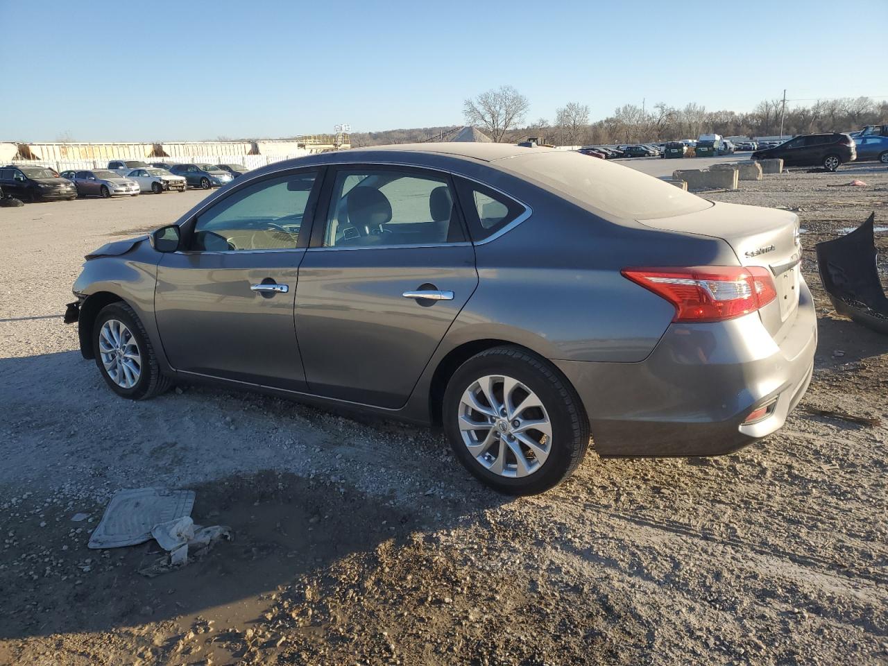 2018 Nissan Sentra VIN 3N1AB7AP8JY210925 Copart auction photo, front end damage thumbnail 2