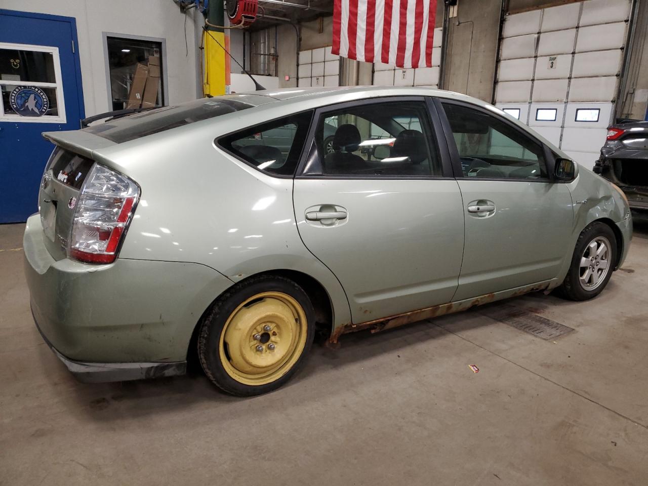 2008 Toyota Prius VIN JTDKB20U183367999 Copart auction photo, front end / undercarriage damage thumbnail 3