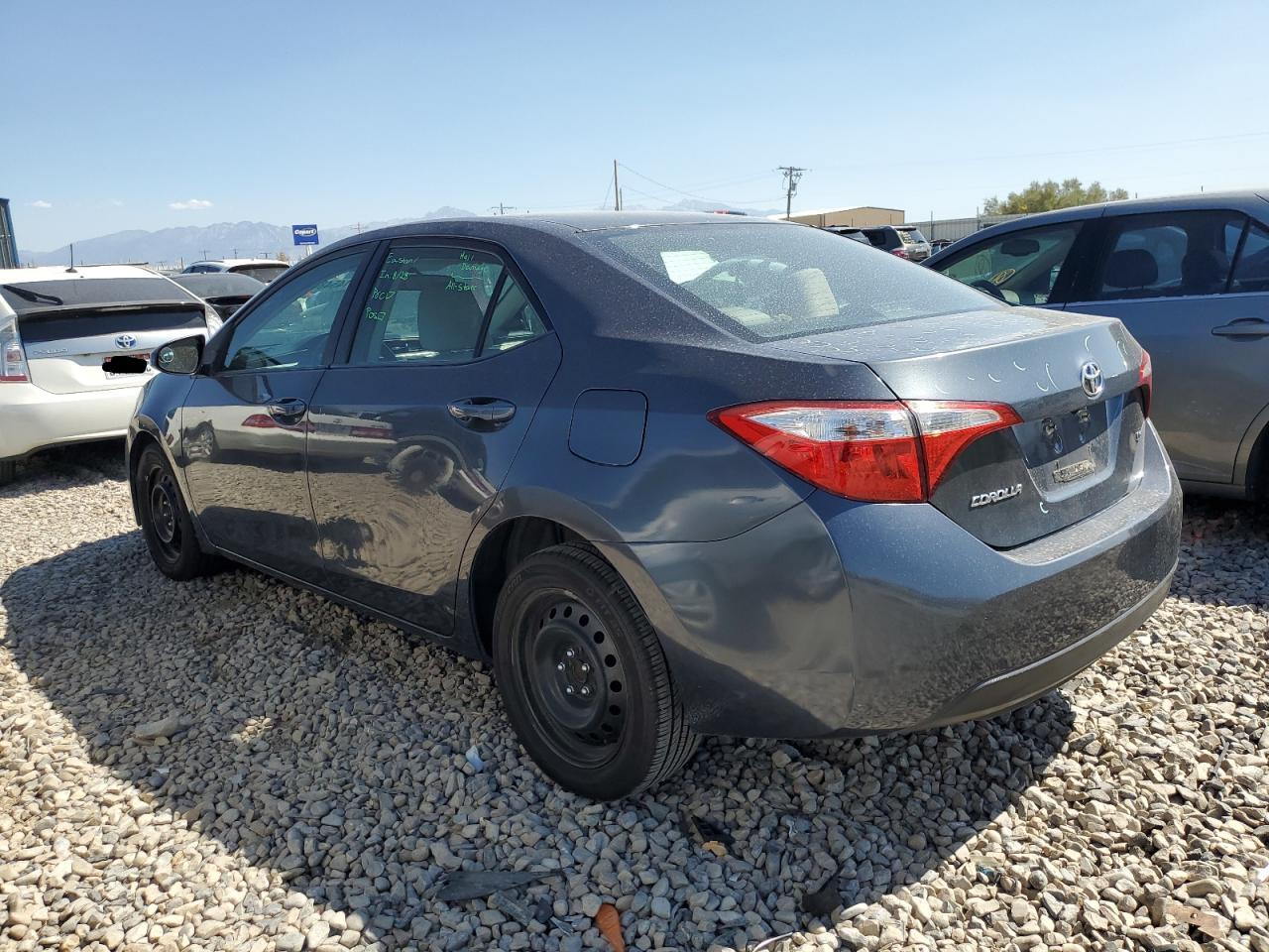 2016 Toyota Corolla VIN 5YFBURHEXGP566720 Copart auction photo, minor dent/scratches damage thumbnail 2