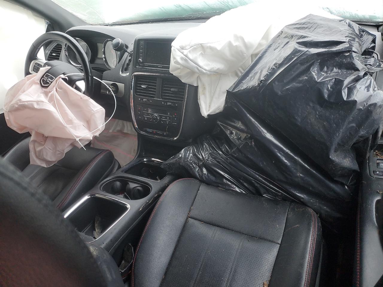 2019 Dodge Caravan VIN 2C4RDGEG3KR764508 Copart auction photo, front end / side damage thumbnail 8