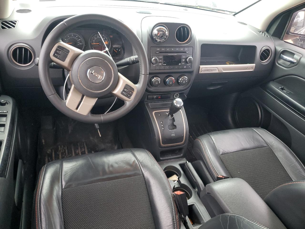 2016 Jeep Compass VIN 1C4NJCBB7GD754552 Copart auction photo, rear end damage thumbnail 8