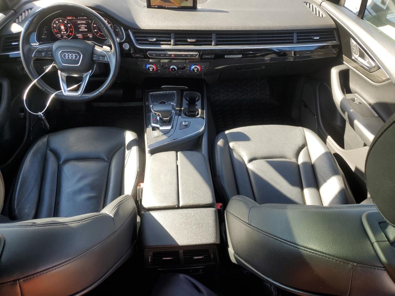 2018 Audi Q7 VIN WA1LAAF70JD050695 Copart auction photo, undercarriage / minor dent/scratches damage thumbnail 8