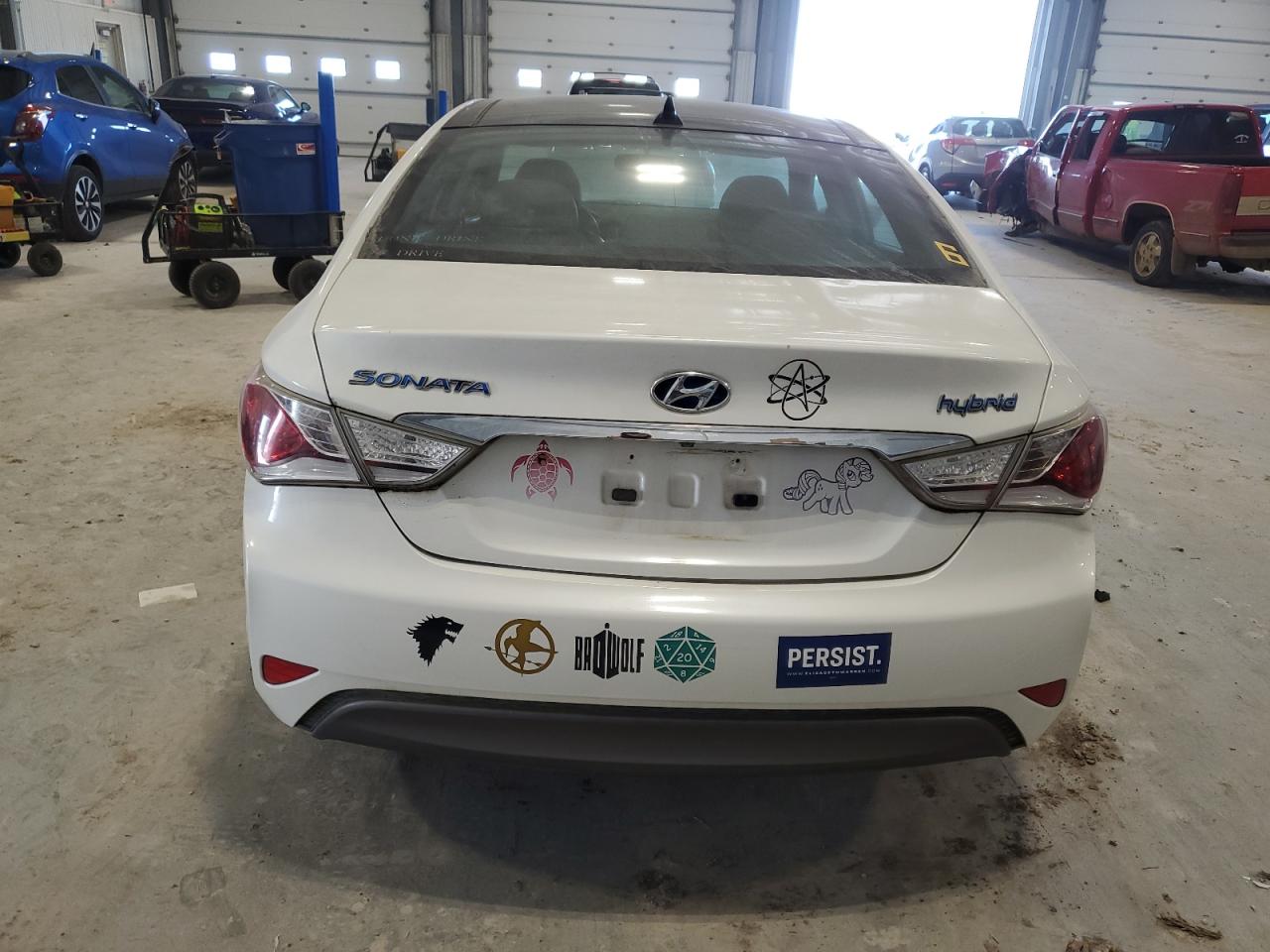 2011 Hyundai Sonata VIN KMHEC4A41BA007196 Copart auction photo, front end / side damage thumbnail 6