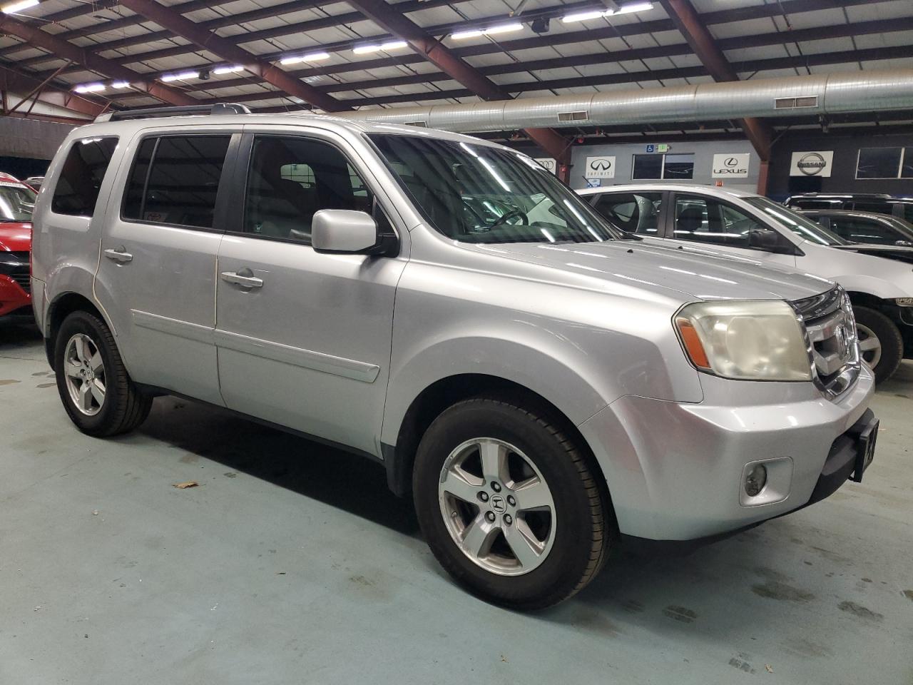 2011 Honda Pilot VIN 5FNYF4H59BB077981 Copart auction photo, rear end / minor dent/scratches damage thumbnail 4