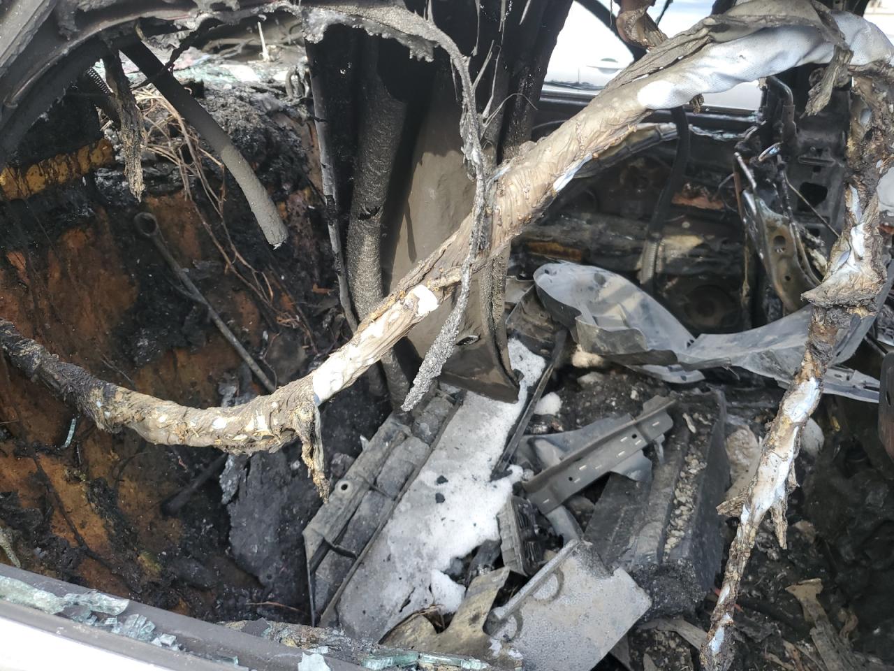 2013 Ford Fusion VIN 3FA6P0HR8DR161555 Copart auction photo, burn damage thumbnail 10