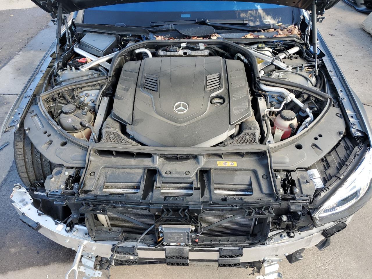 2022 Mercedes-Benz S-klasse VIN W1K6G7GB8NA105172 Copart auction photo, undercarriage / minor dent/scratches damage thumbnail 11