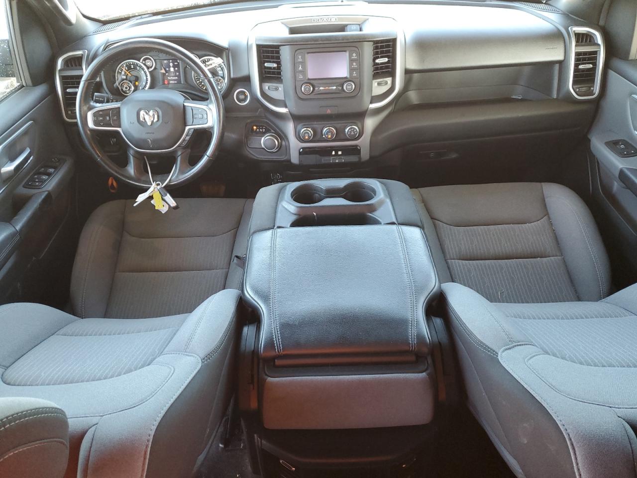 2021 RAM 1500 VIN 1C6RREBT1MN689984 Copart auction photo, front end / minor dent/scratches damage thumbnail 8