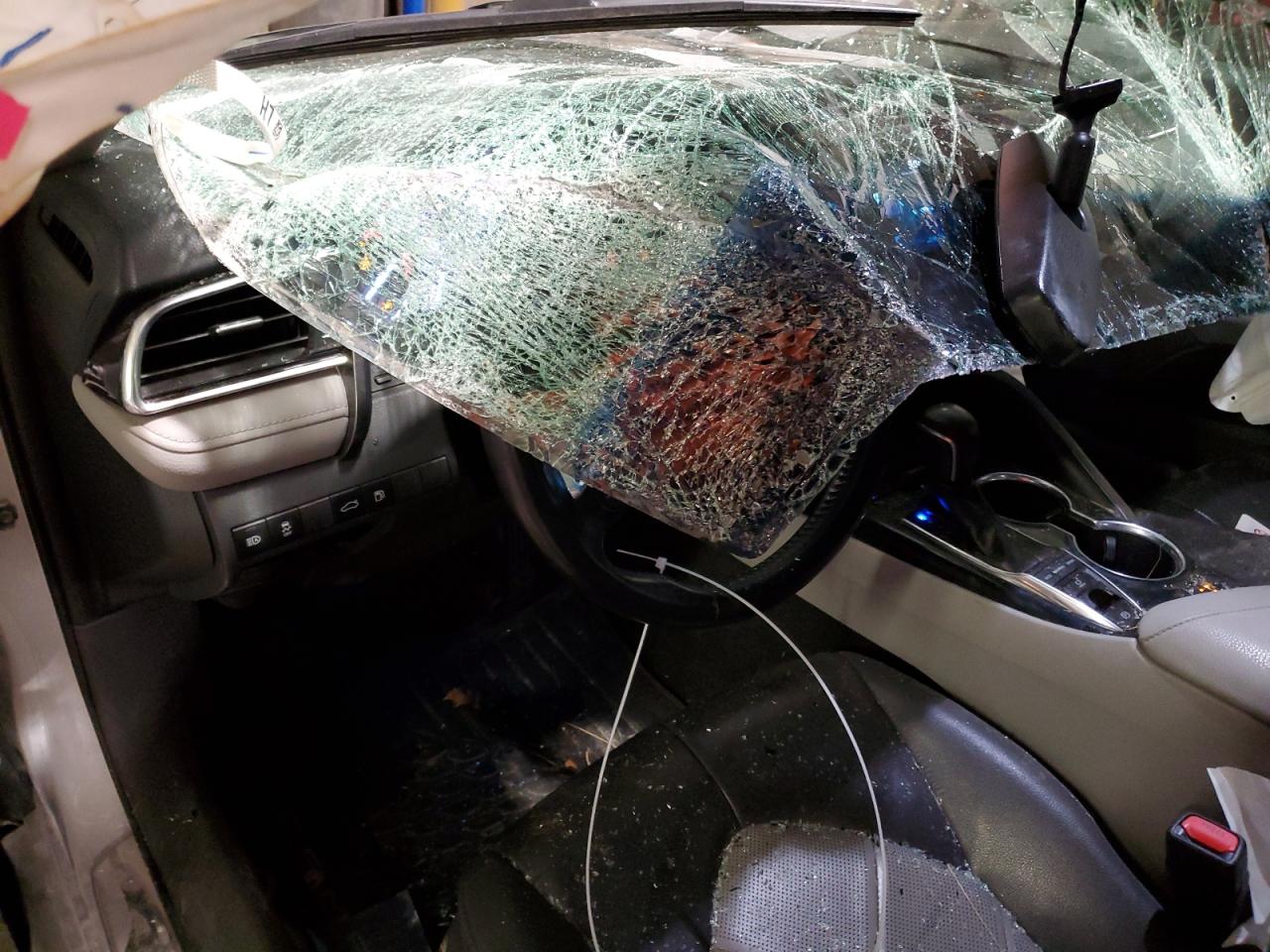 2018 Toyota Camry VIN 4T1B11HK5JU049055 Copart auction photo, all over / mechanical damage thumbnail 8