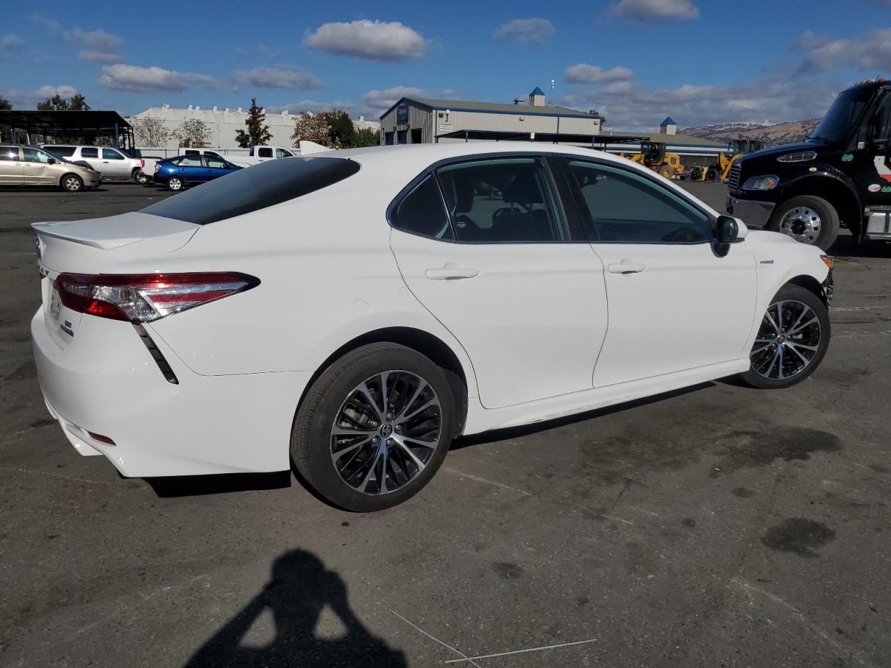 2020 Toyota Camry VIN 4T1J31AK8LU545843 Copart auction photo, undercarriage / front end damage thumbnail 3
